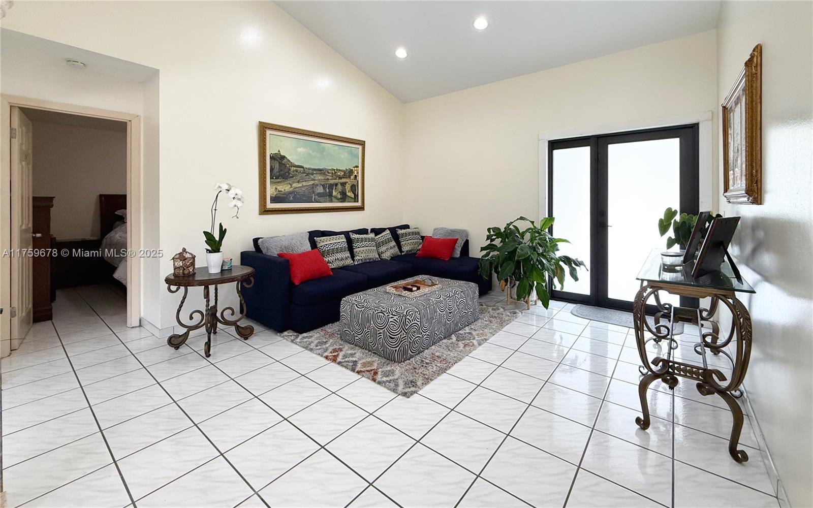 20520 Sw 124th Pl Property Photo 3