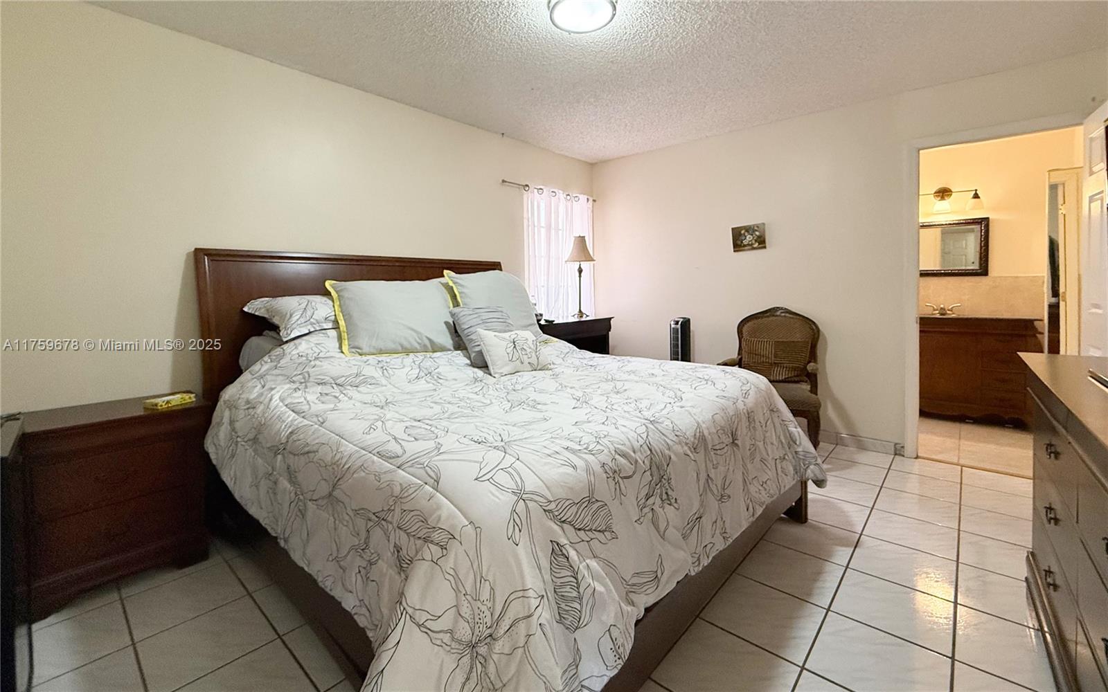 20520 Sw 124th Pl Property Photo 6