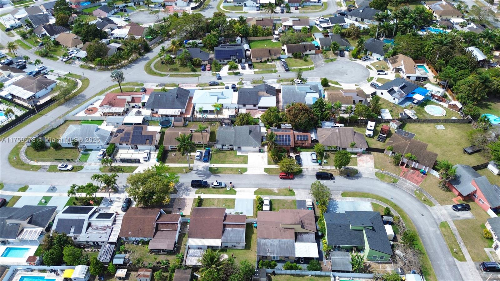 20520 Sw 124th Pl Property Photo 31