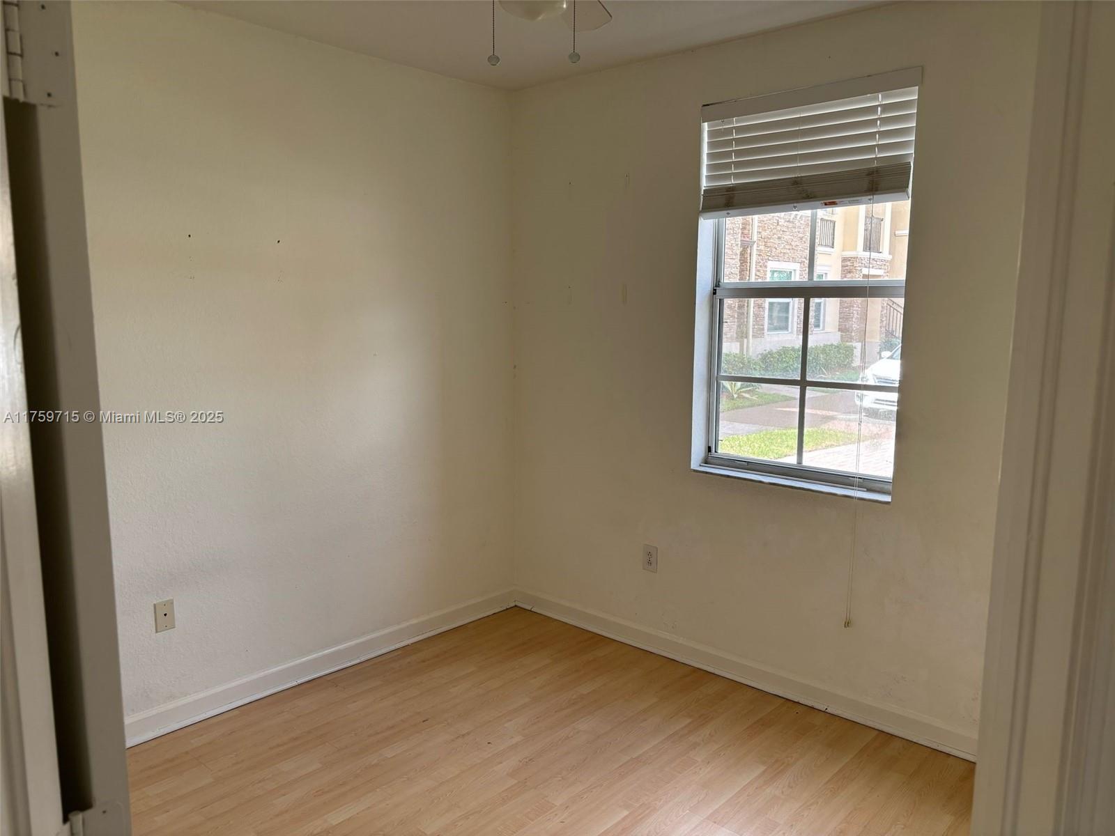 3350 Ne 13 Circle Dr Property Photo 25