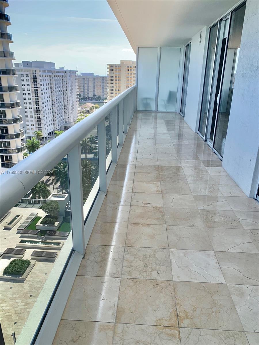 1830 S Ocean Dr 1503 Property Photo 5