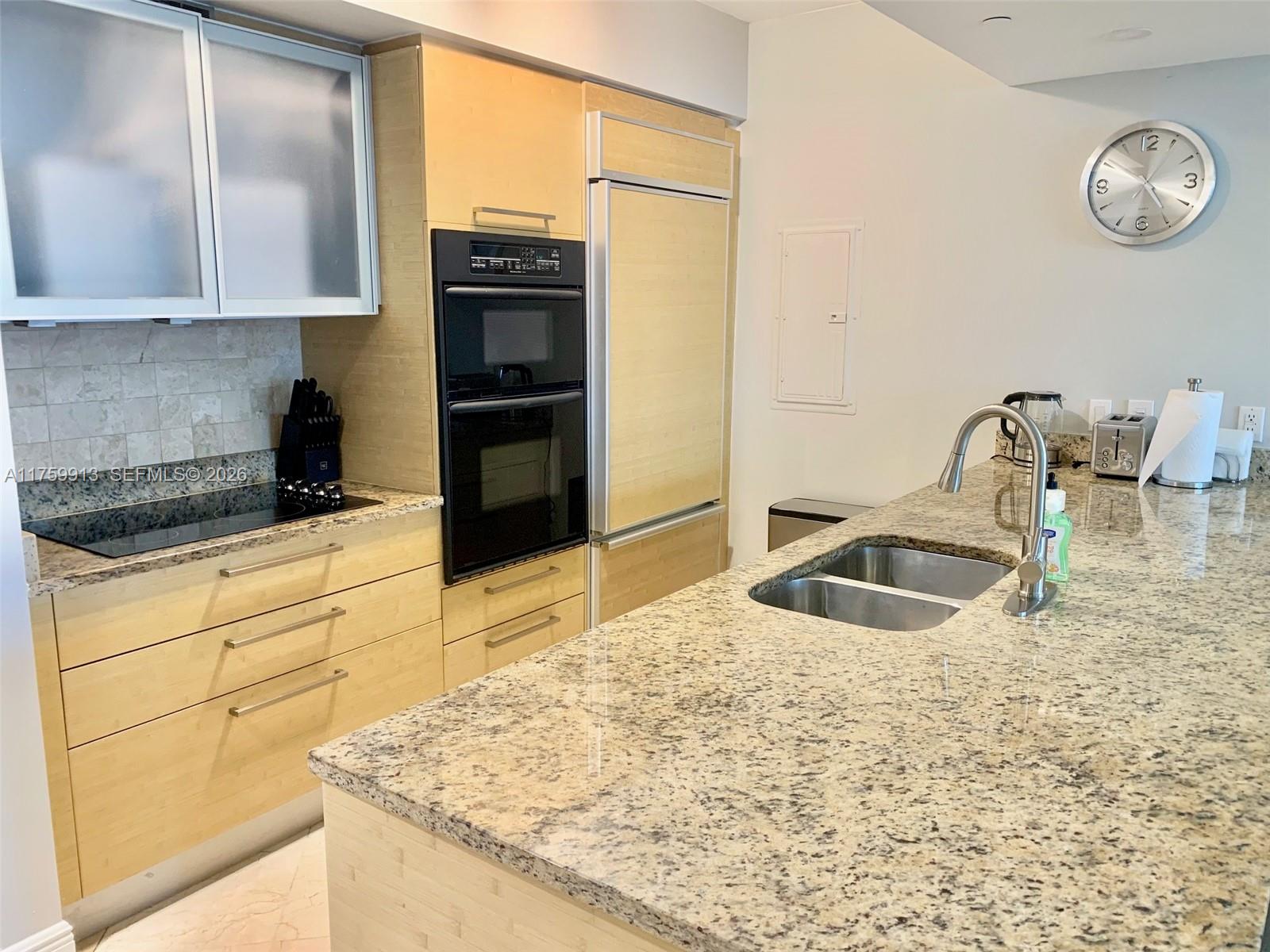 1830 S Ocean Dr 1503 Property Photo 14