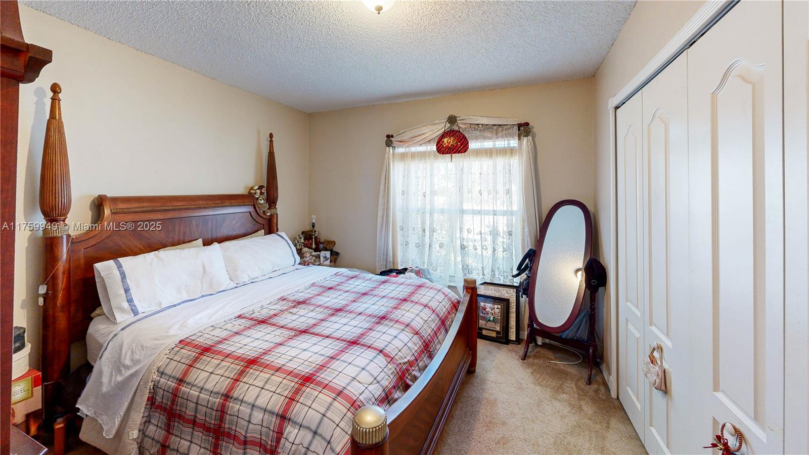 1848 Ne 3rd Ct Property Photo 21