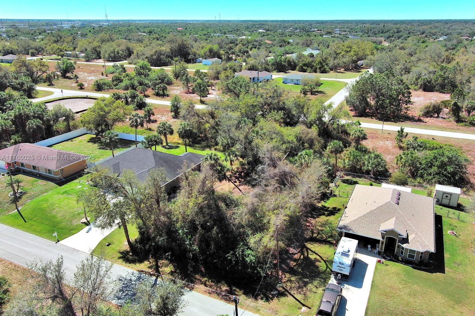 205 Ferdon Cir Property Photo 1