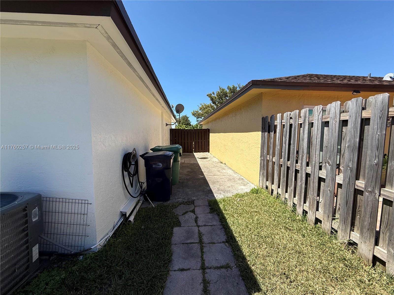 28335 Sw 136th Ave Property Photo 14