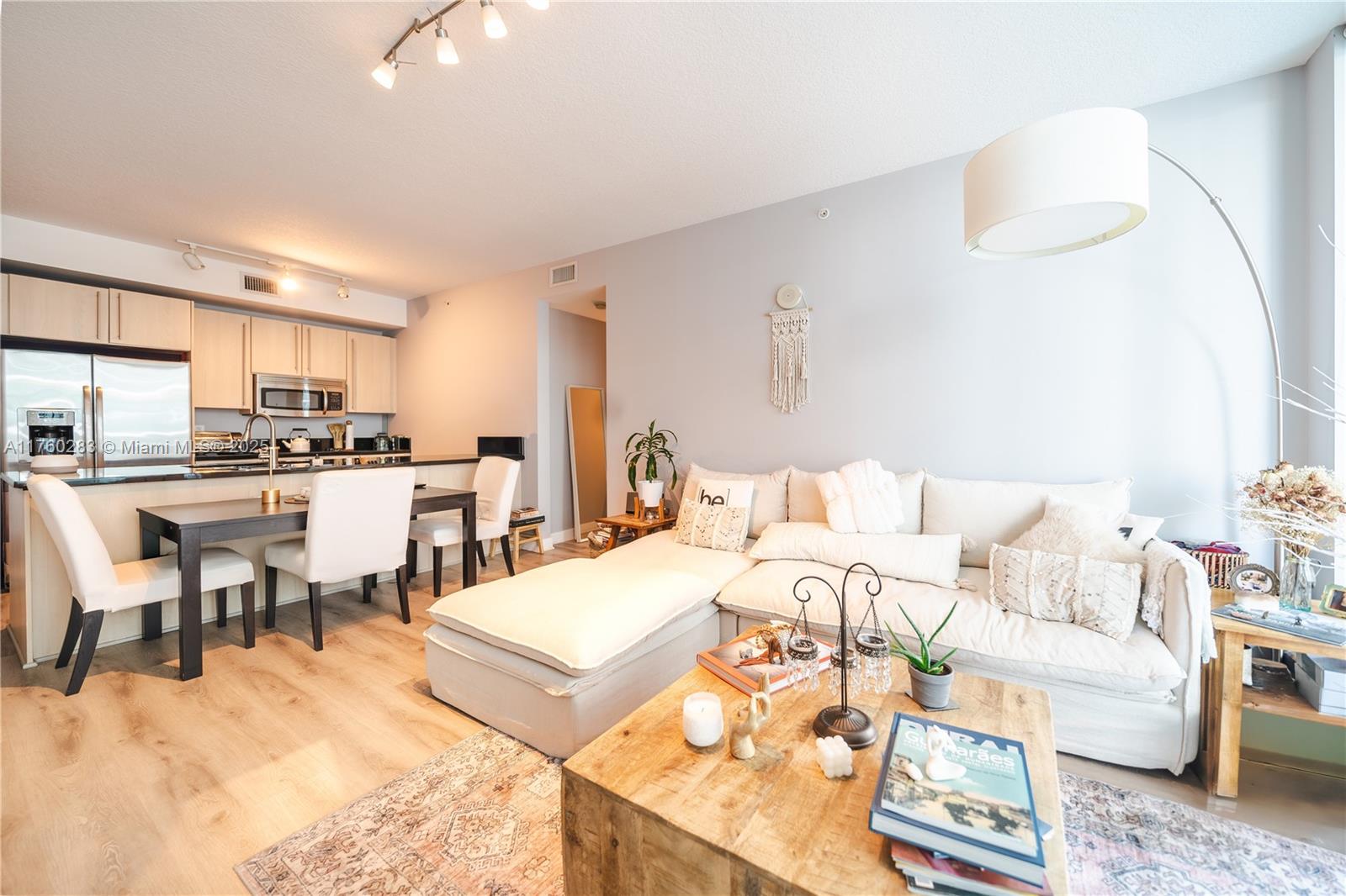 1111 Sw 1st Ave 1115-n Property Photo 12