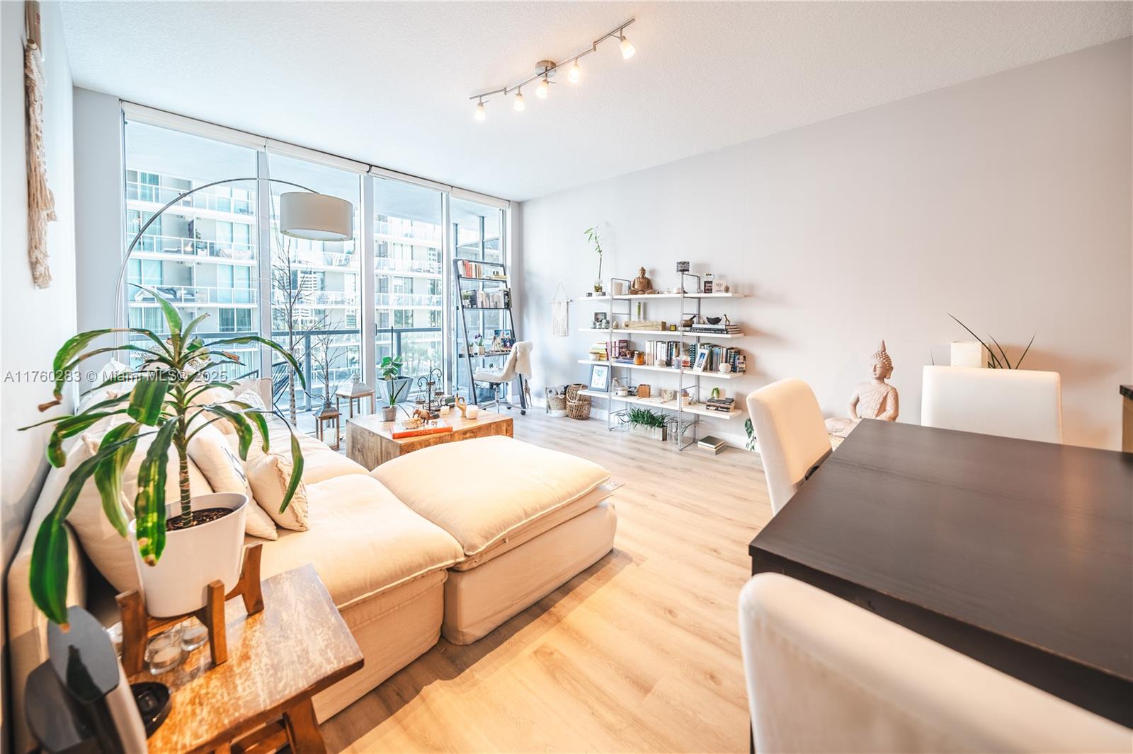 1111 Sw 1st Ave 1115-n Property Photo 14