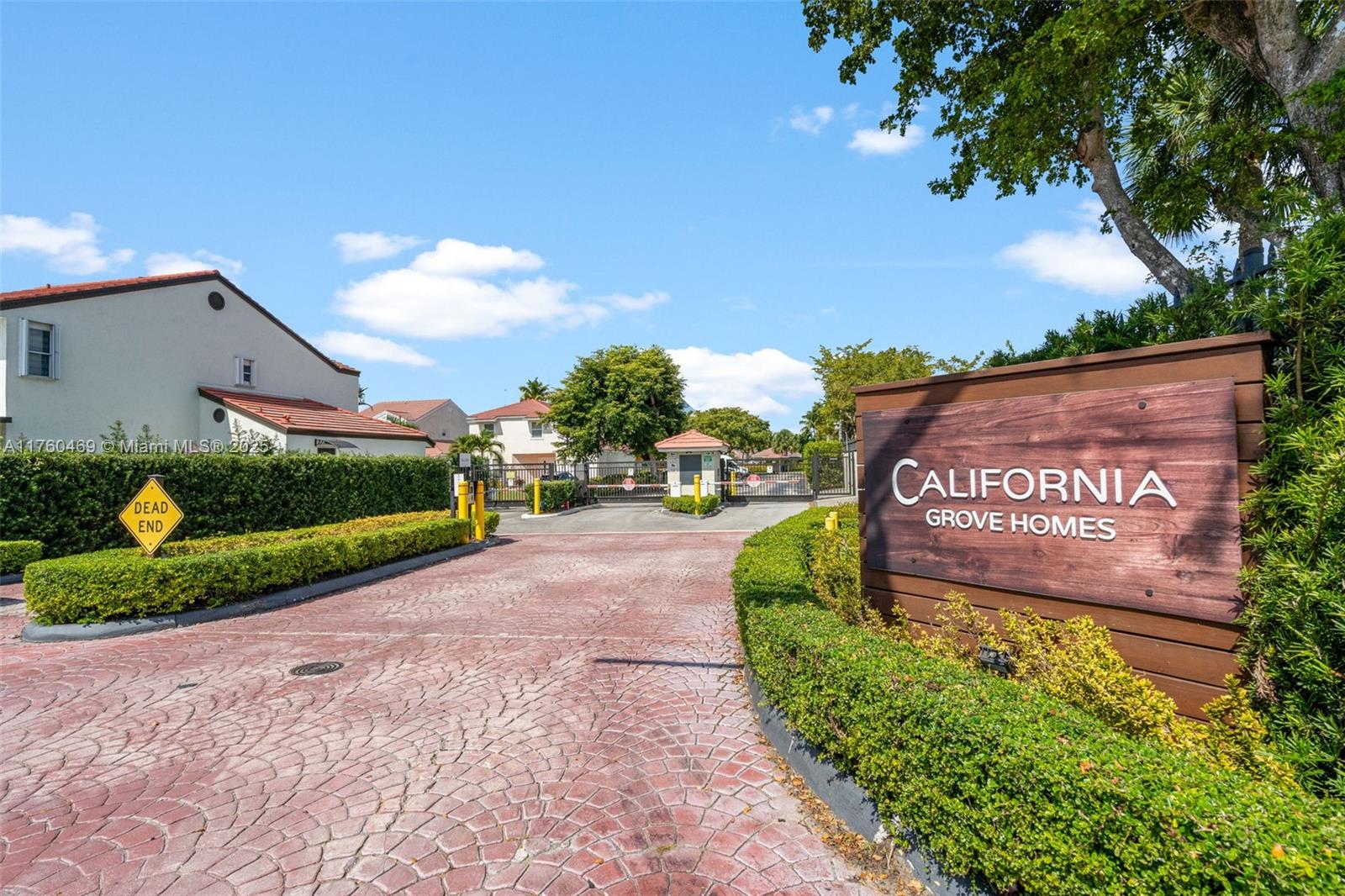 20025 Ne 6th Ct Cir Property Photo 2