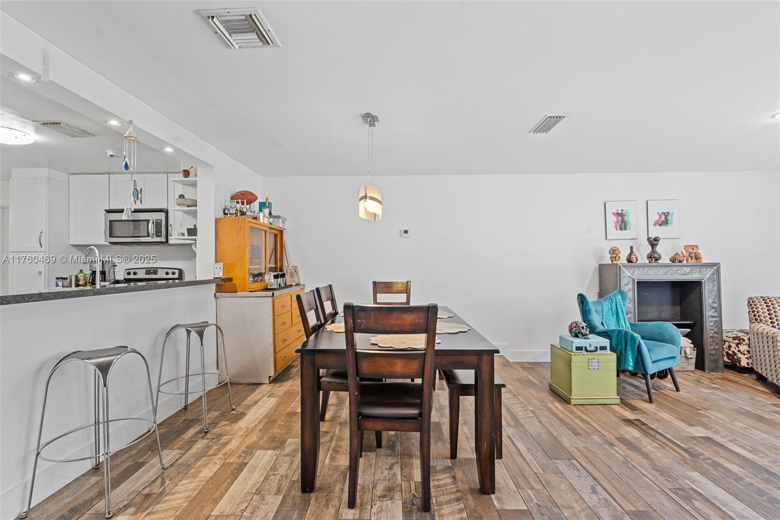 20025 Ne 6th Ct Cir Property Photo 5