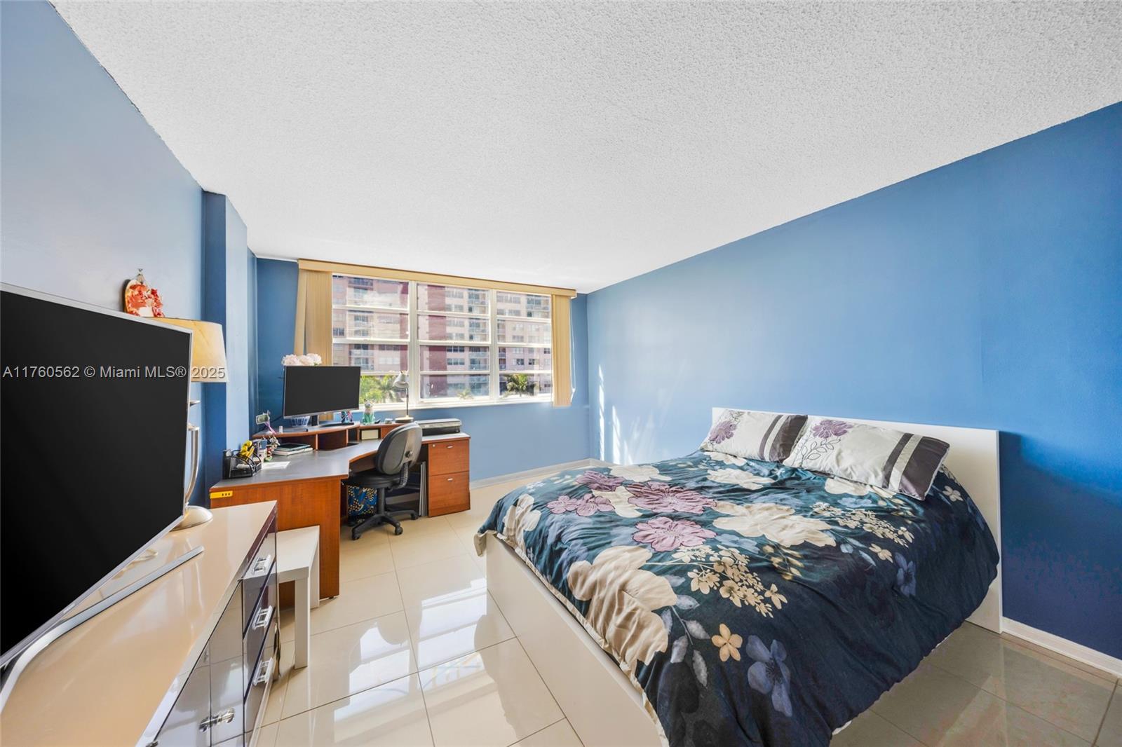 3113 S Ocean Dr 506 Property Photo 19