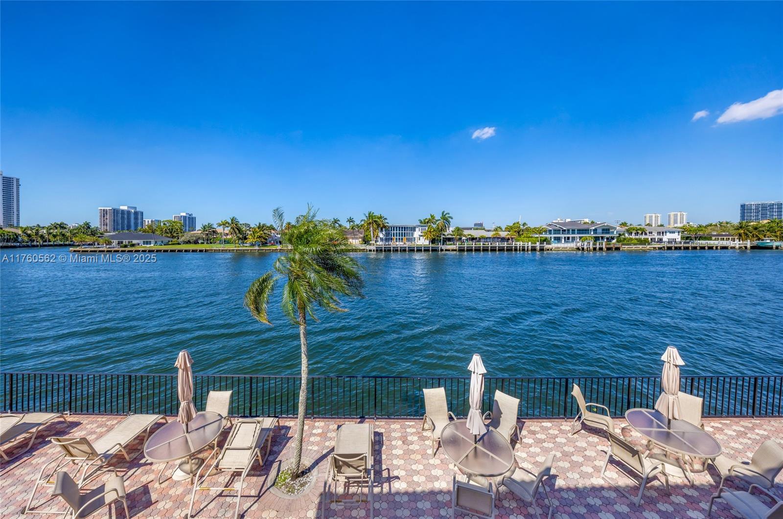 3113 S Ocean Dr 506 Property Photo 28