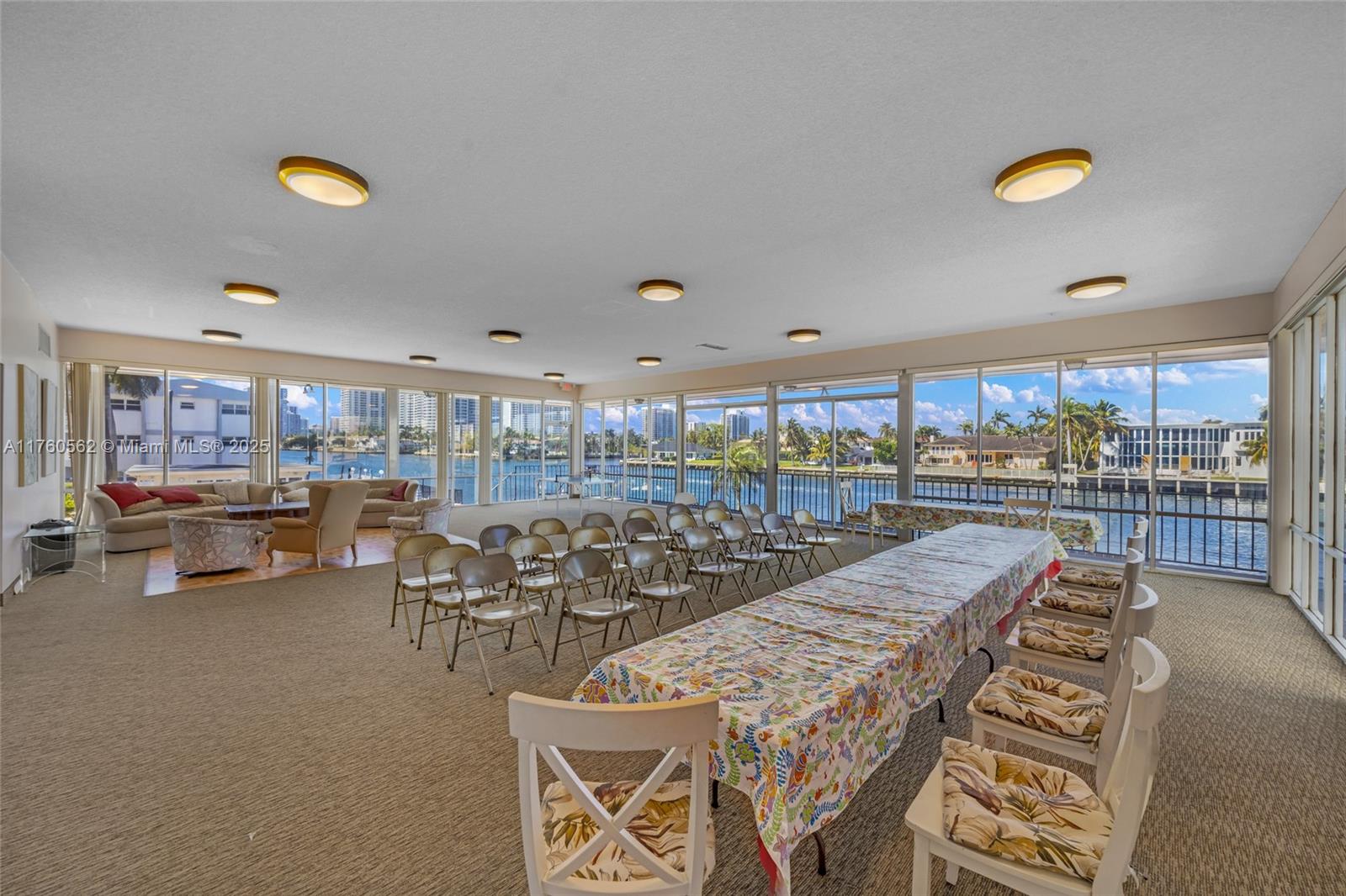 3113 S Ocean Dr 506 Property Photo 32