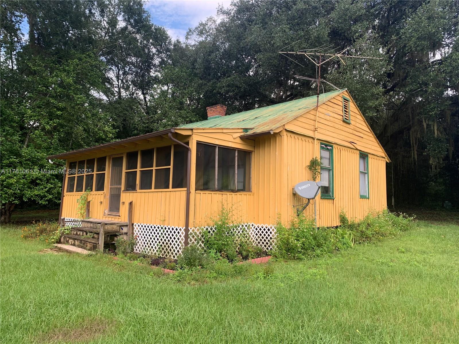9602 N State Rd 53 Property Photo 1