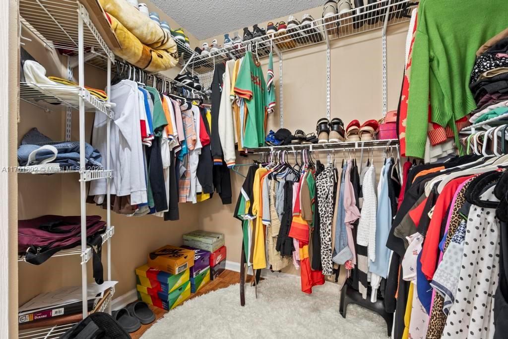 155 Kings Way Property Photo 26