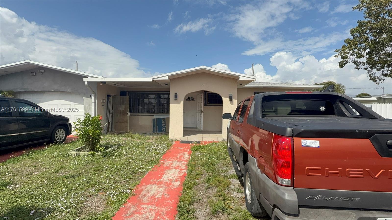 3261 Nw 177th Ter Property Photo