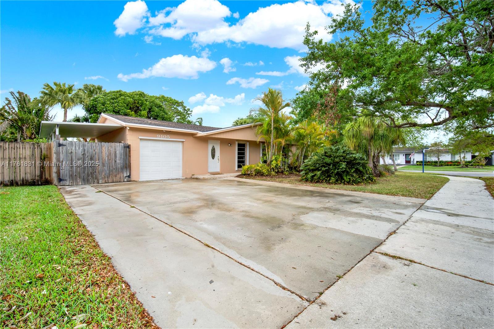 9105 Sw 179th St Property Photo