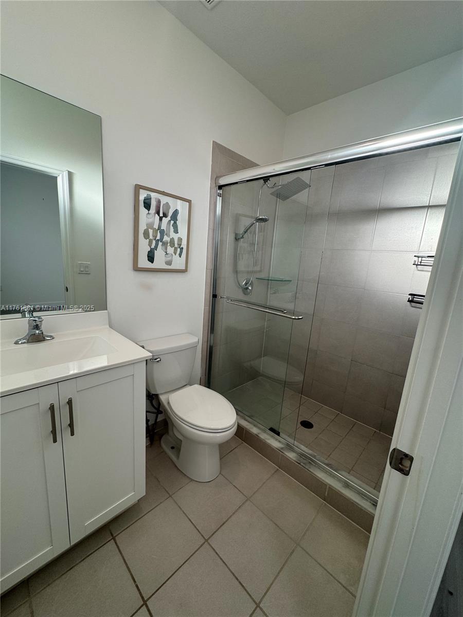 1452 Se 26th Ter Property Photo 10