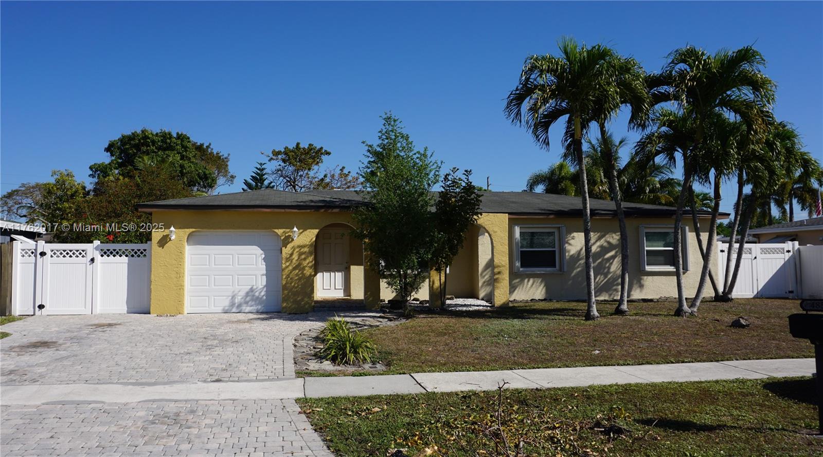 4857 Alfresco St Property Photo