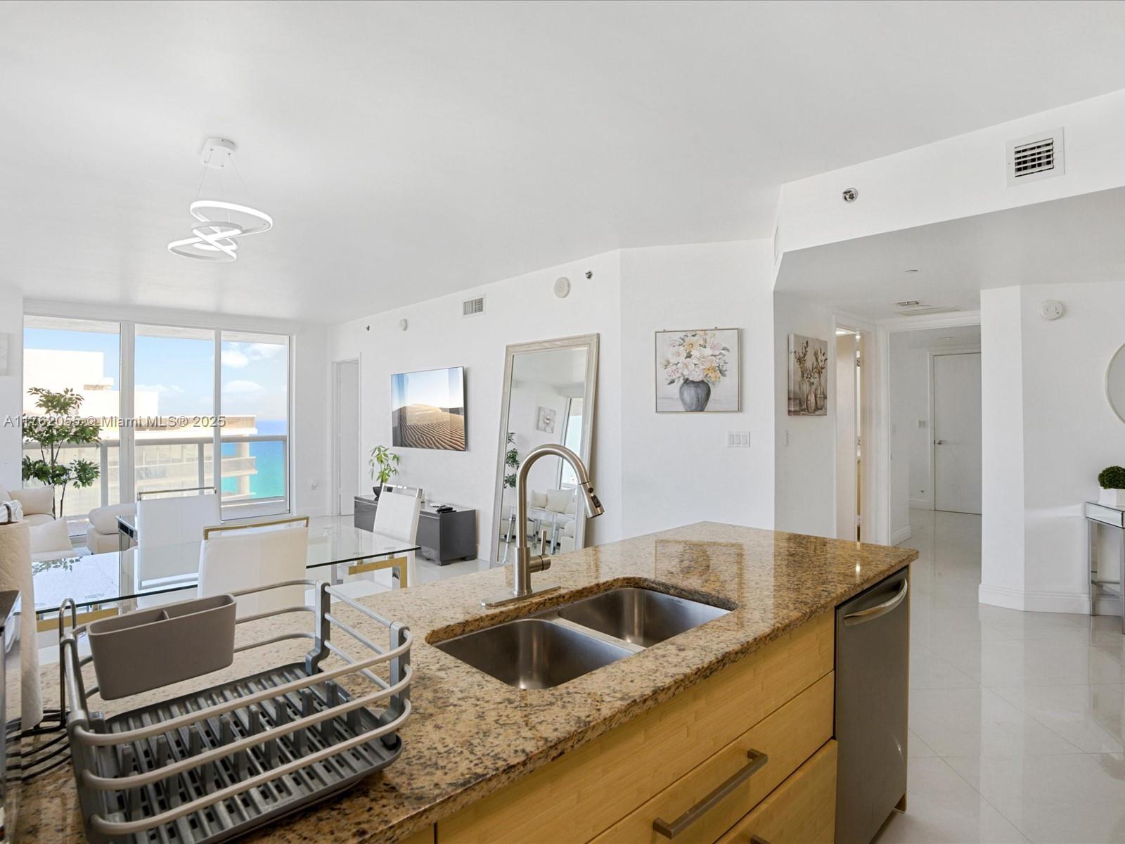 1830 S Ocean Dr 4508 Property Photo 7