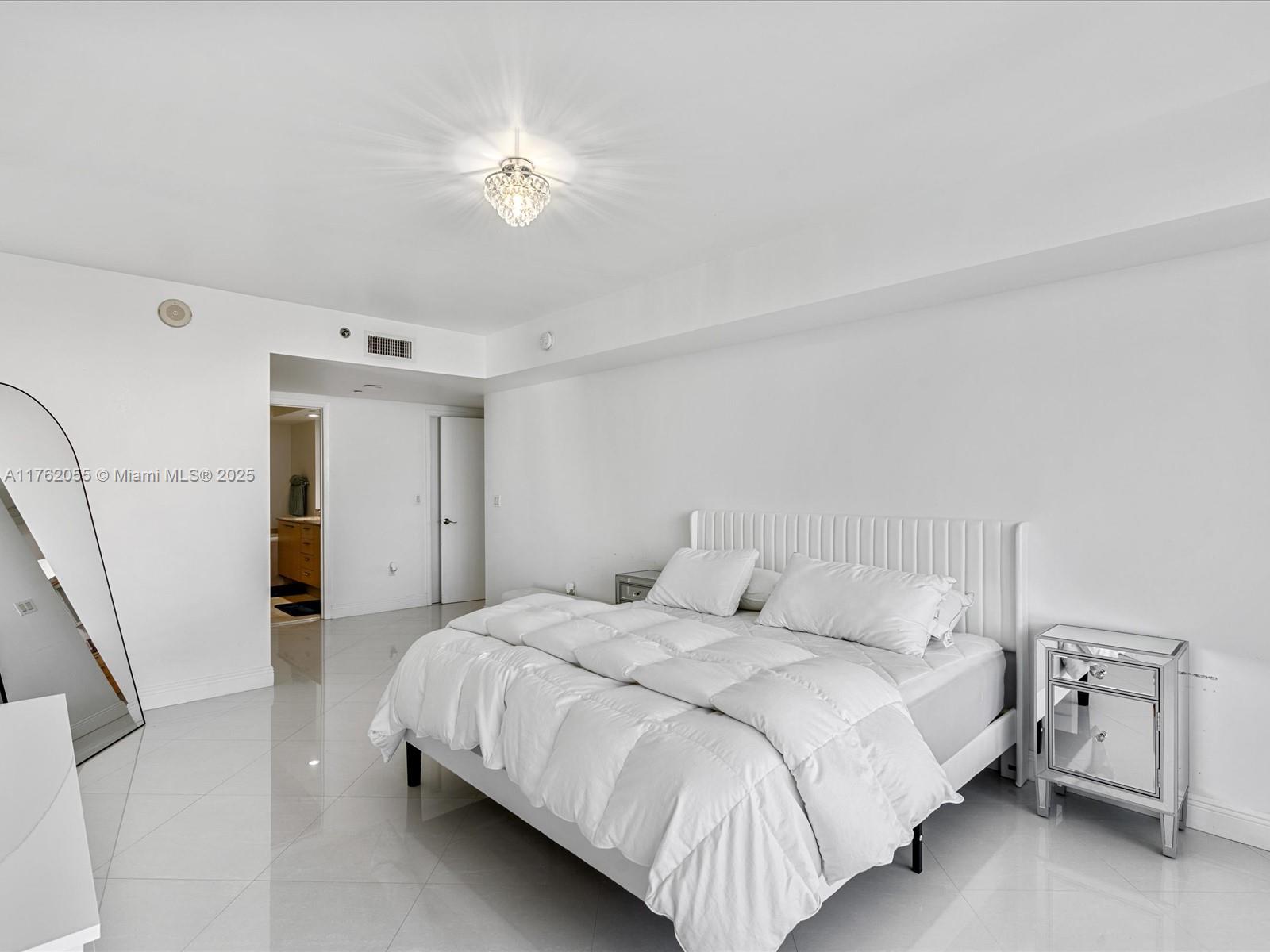 1830 S Ocean Dr 4508 Property Photo 21