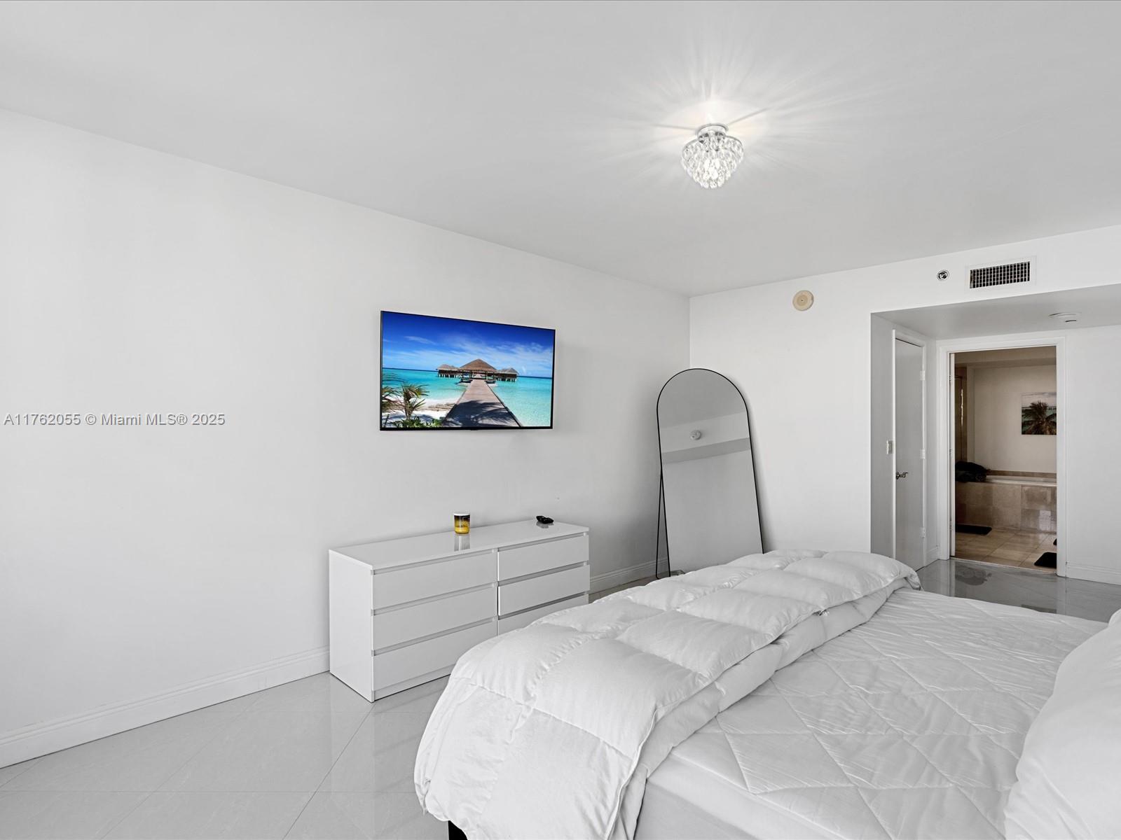 1830 S Ocean Dr 4508 Property Photo 22