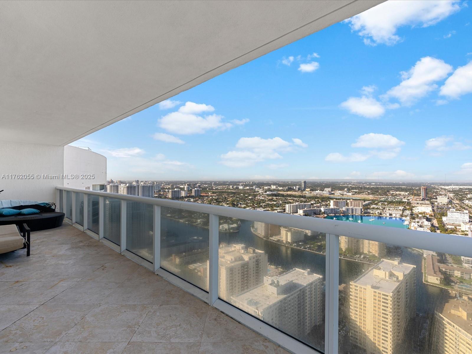 1830 S Ocean Dr 4508 Property Photo 38