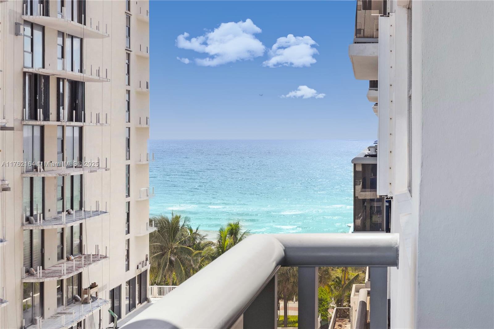 6039 Collins Ave 809 Property Photo 1
