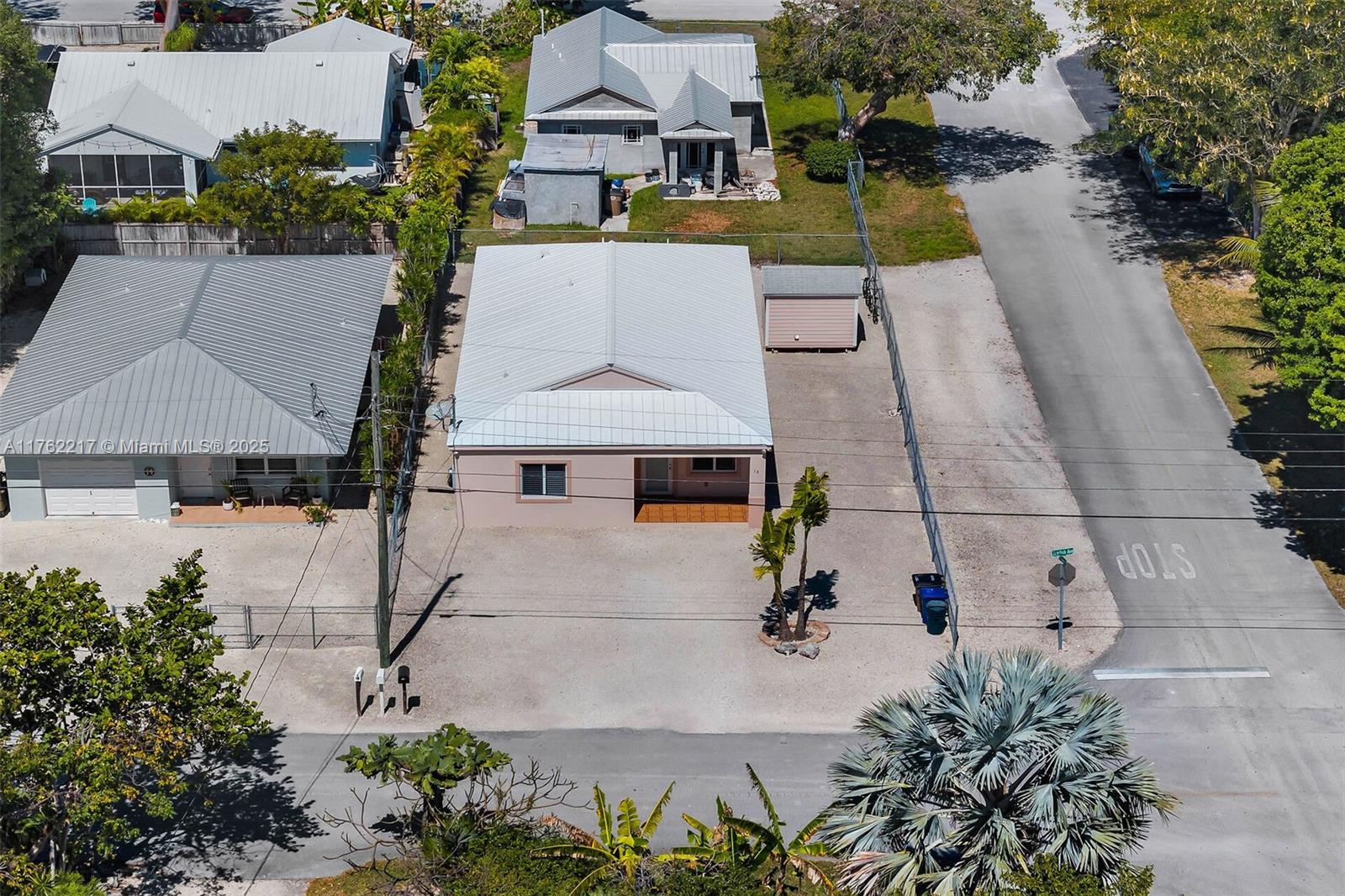 16 Jewfish Ave Property Photo 4