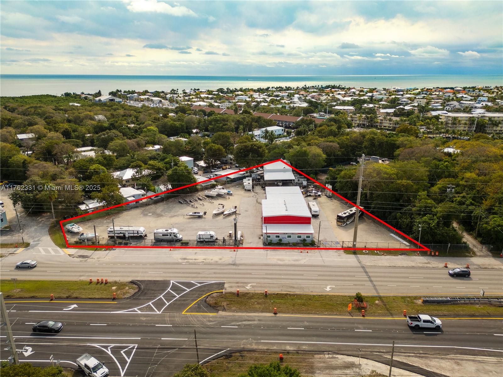 100099 Overseas Hwy Property Photo