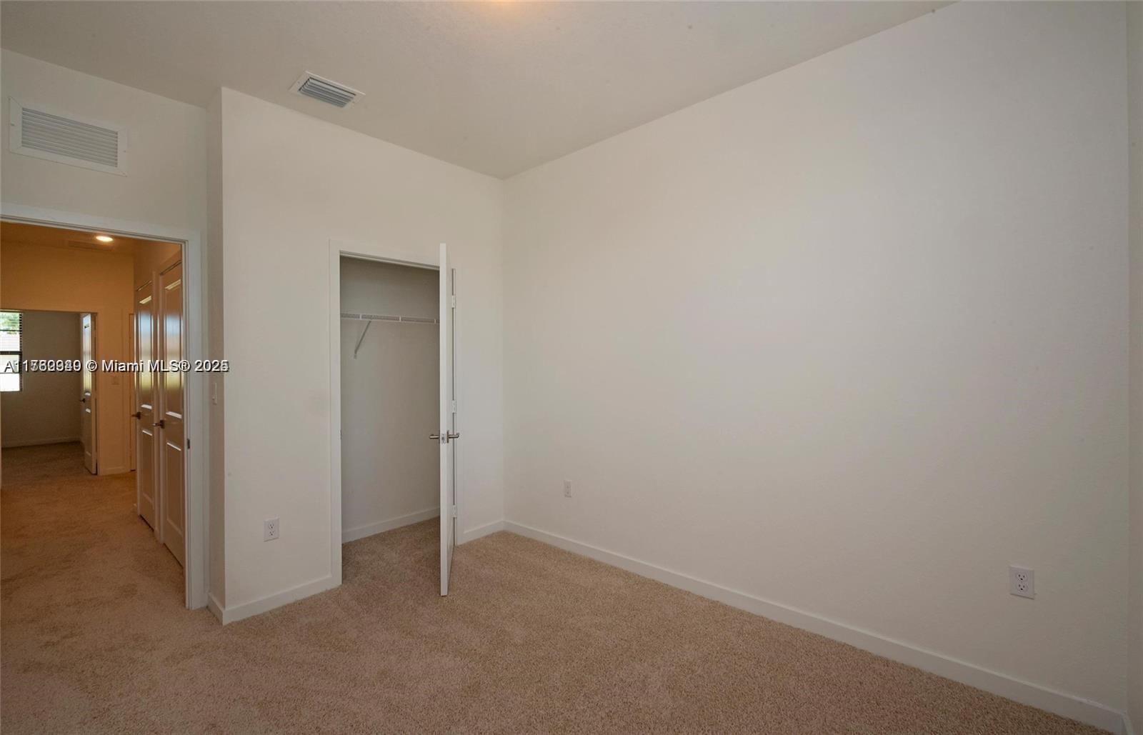 766 Sw 12th Street Property Photo 17