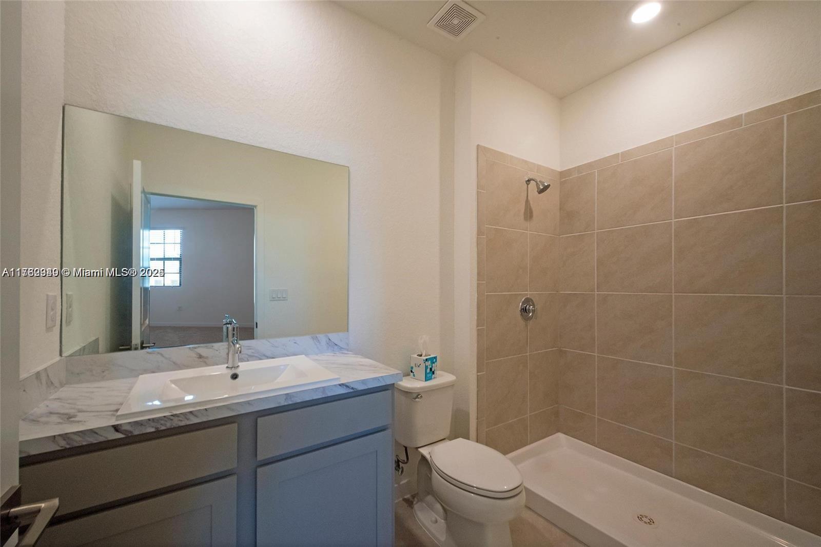 766 Sw 12th Street Property Photo 21