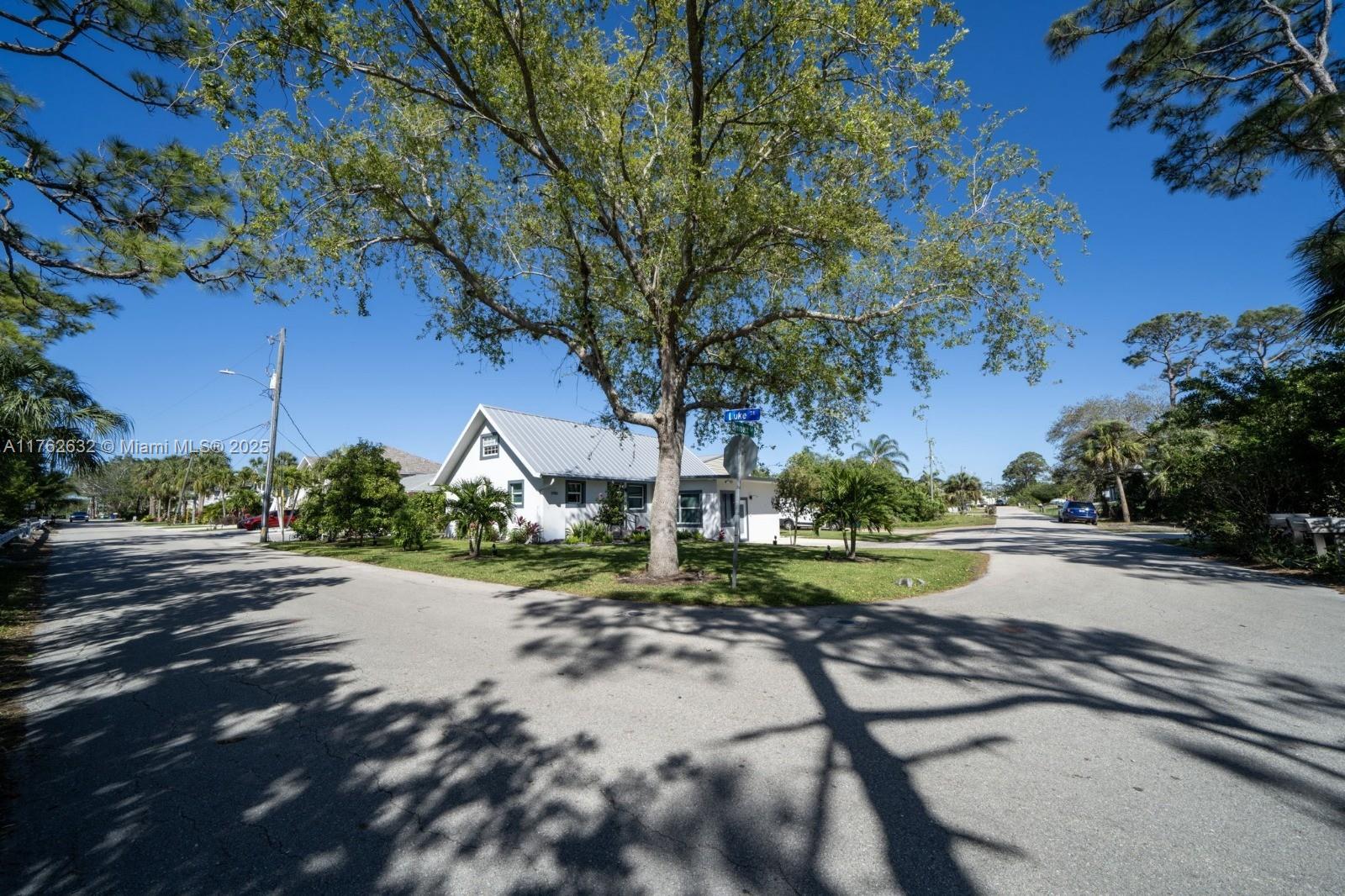 3986 Bennett Ln Property Photo