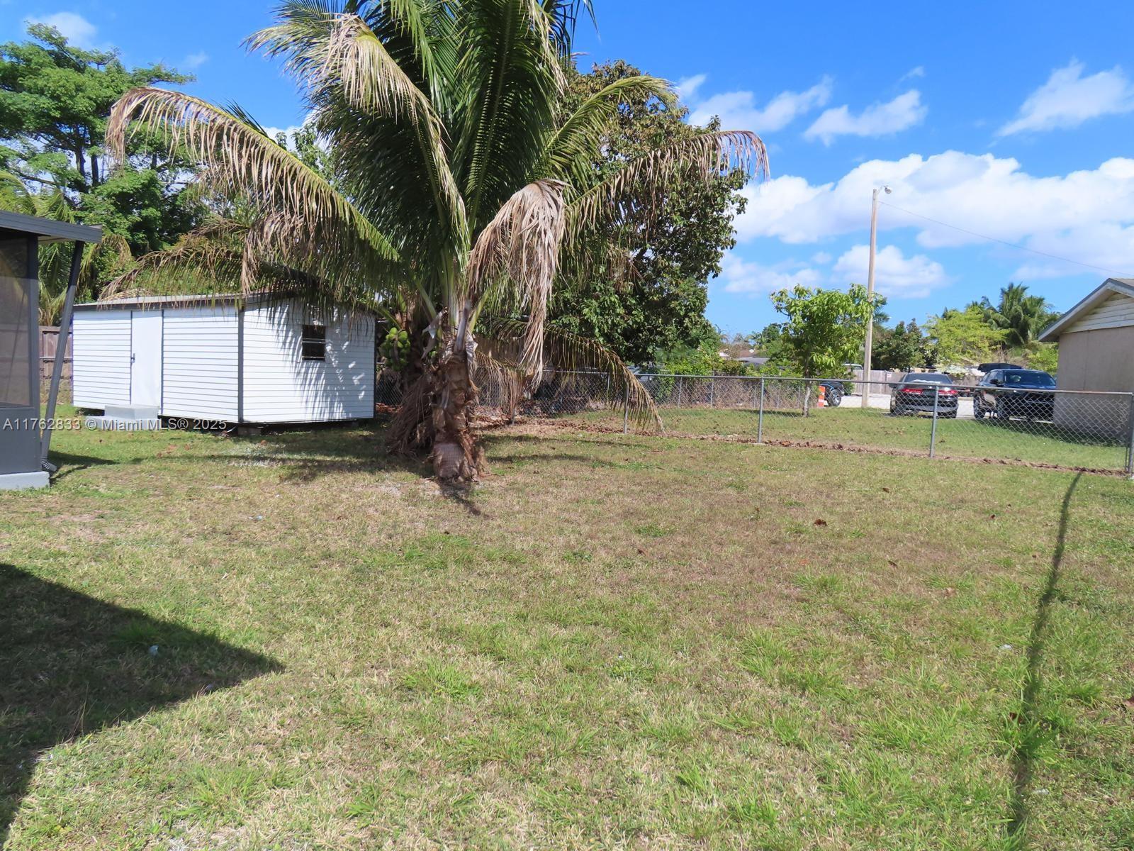 95 Sw 17th Ter Property Photo 12