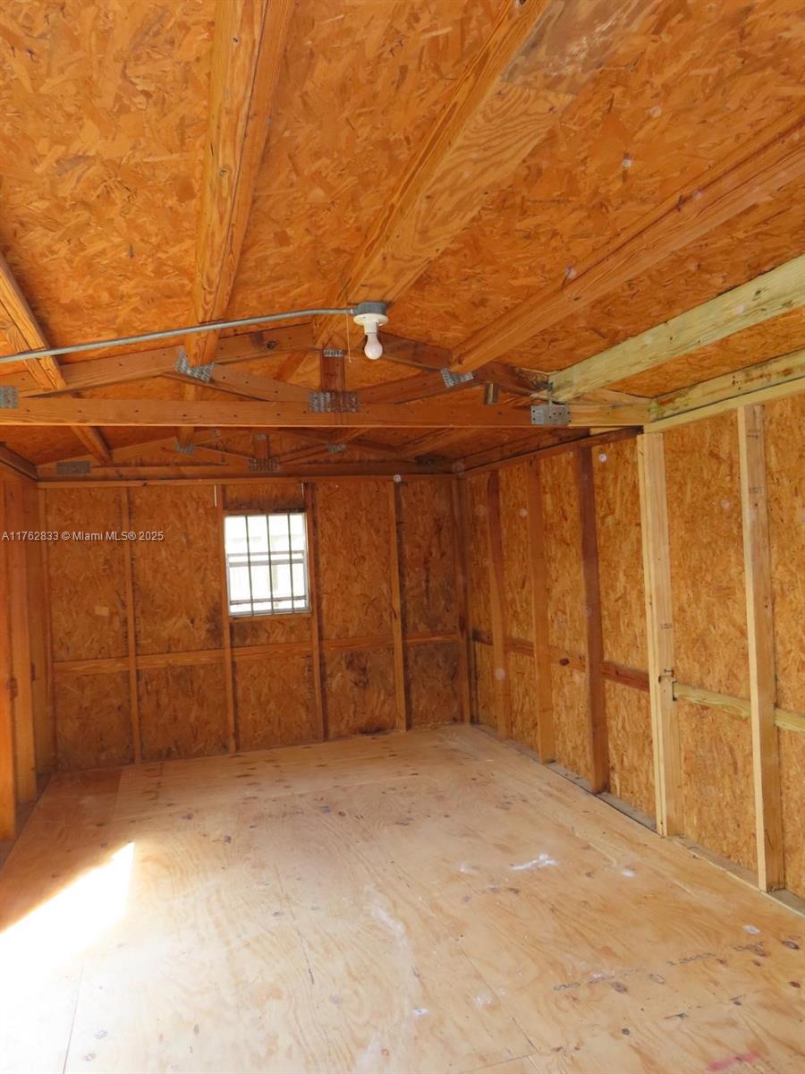 95 Sw 17th Ter Property Photo 14