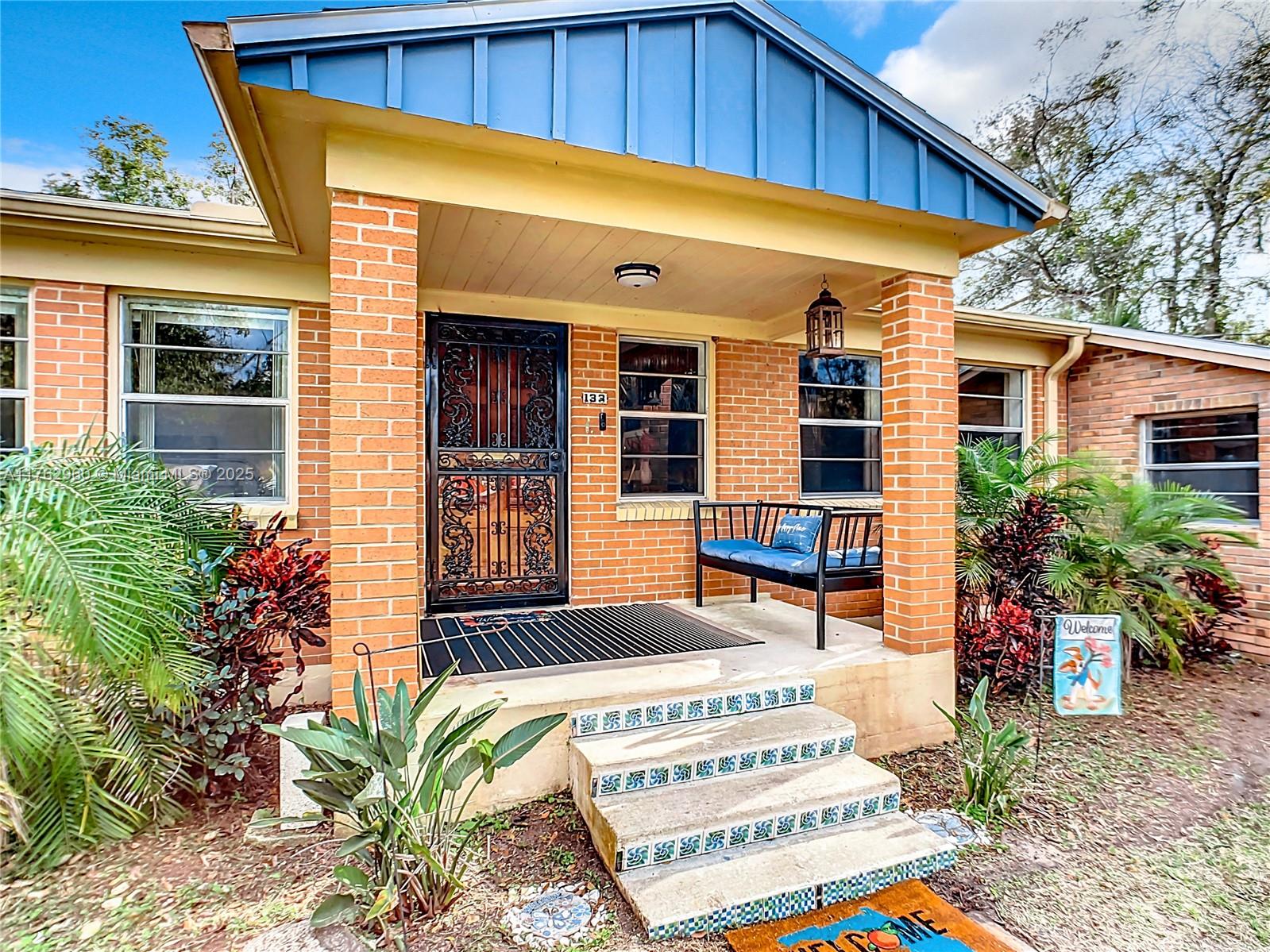 133 10 St Property Photo