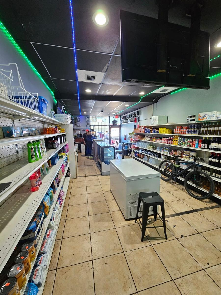 Grocery Store For Sale Prime 27th Ave Location Property Photo 6