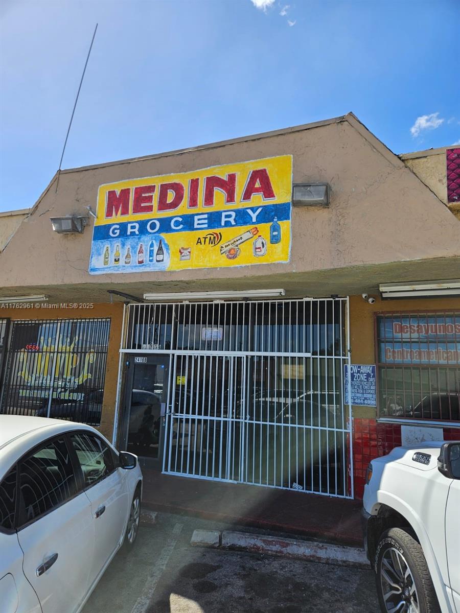 Grocery Store For Sale Prime 27th Ave Location Property Photo 8