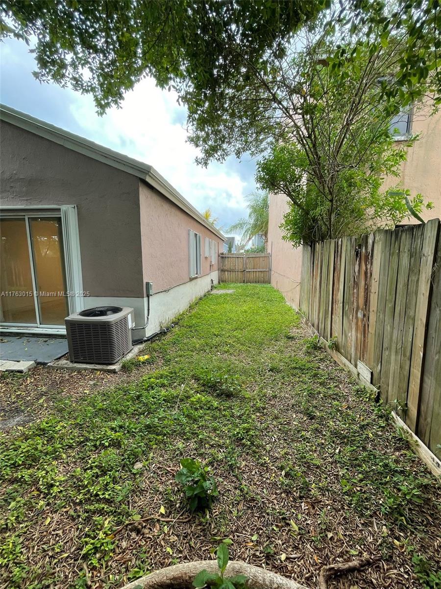 11783 Sw 272nd Ter Property Photo 3