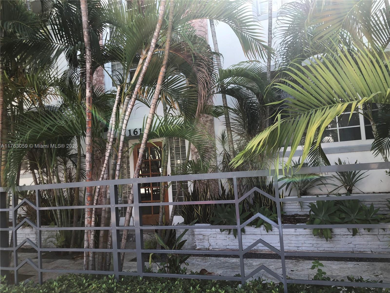 1611 Euclid Ave 9 Property Photo 16