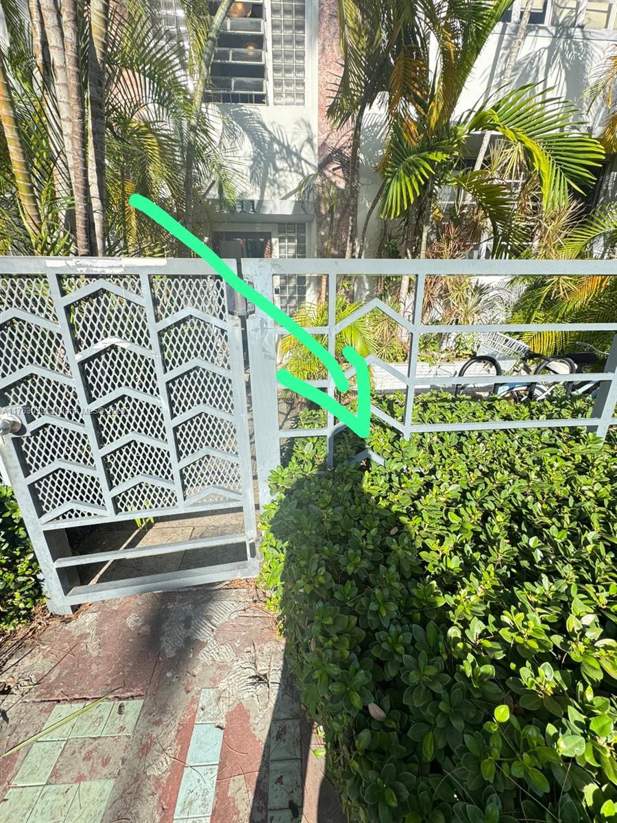 1611 Euclid Ave 9 Property Photo 17