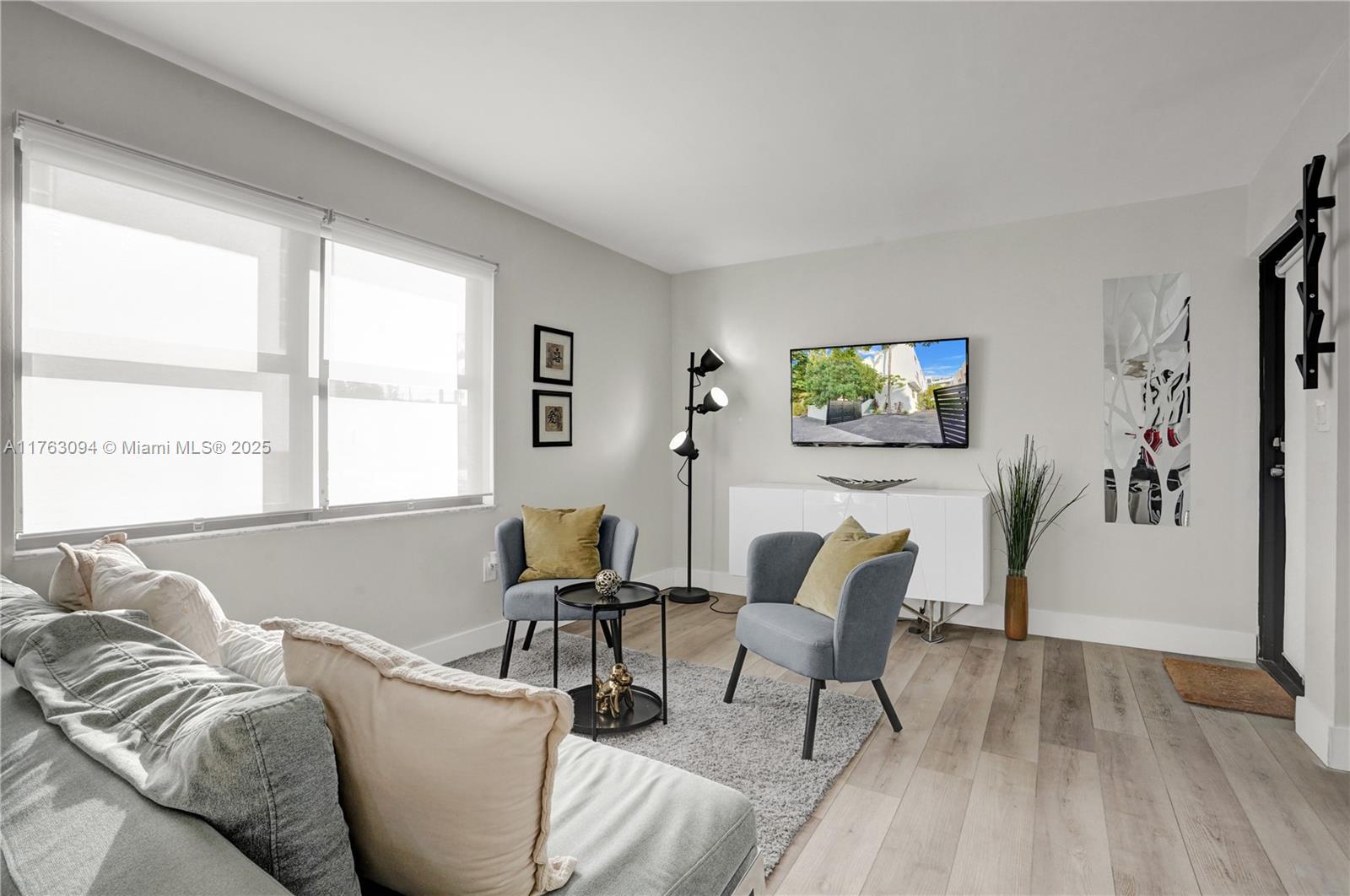 619 Euclid Ave 1b Property Photo 1