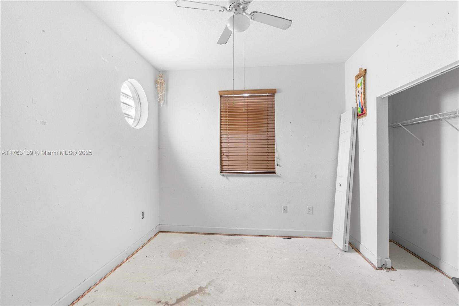 601 Se 37th Pl Property Photo 18