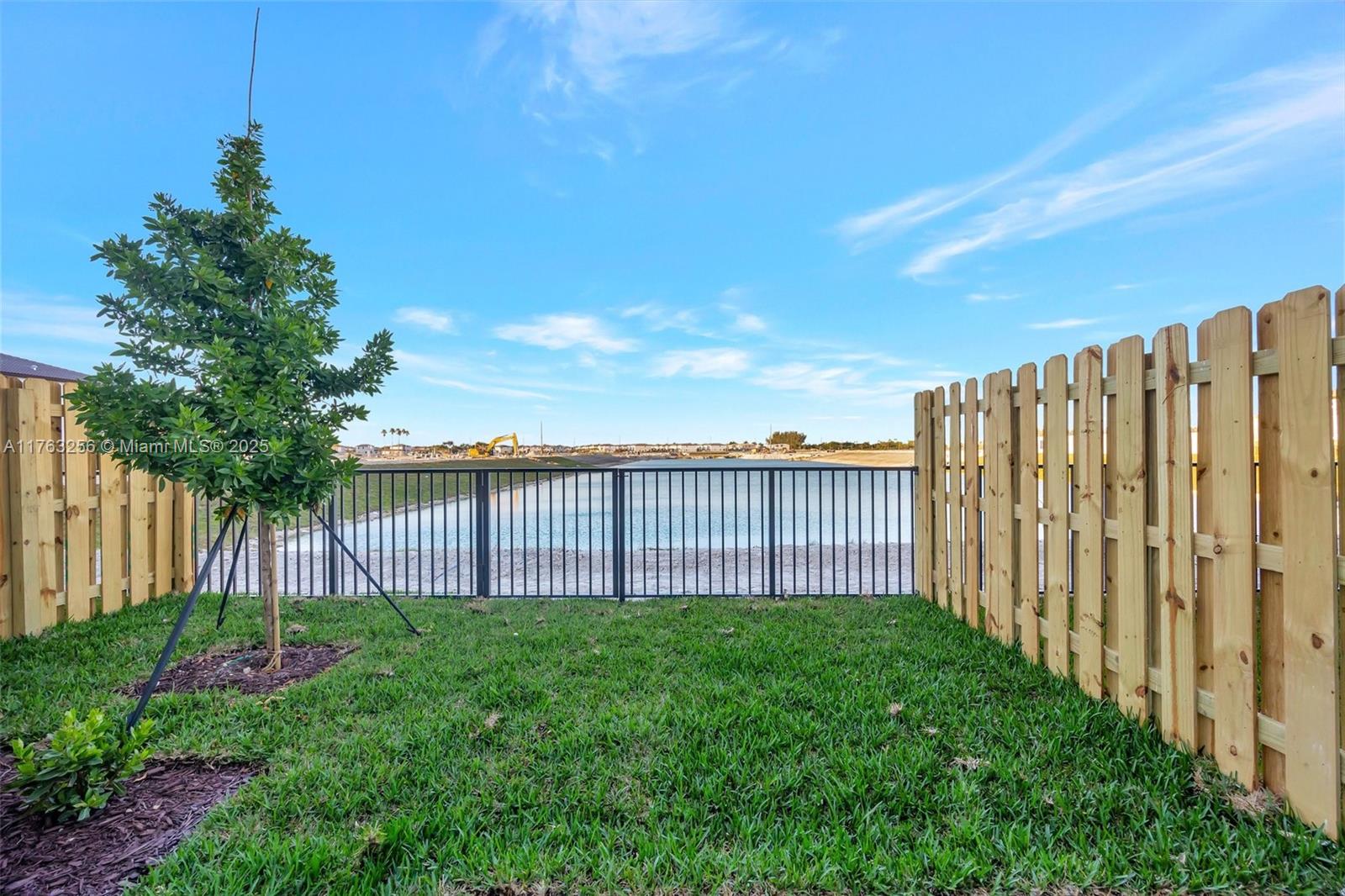 Property Photo 25