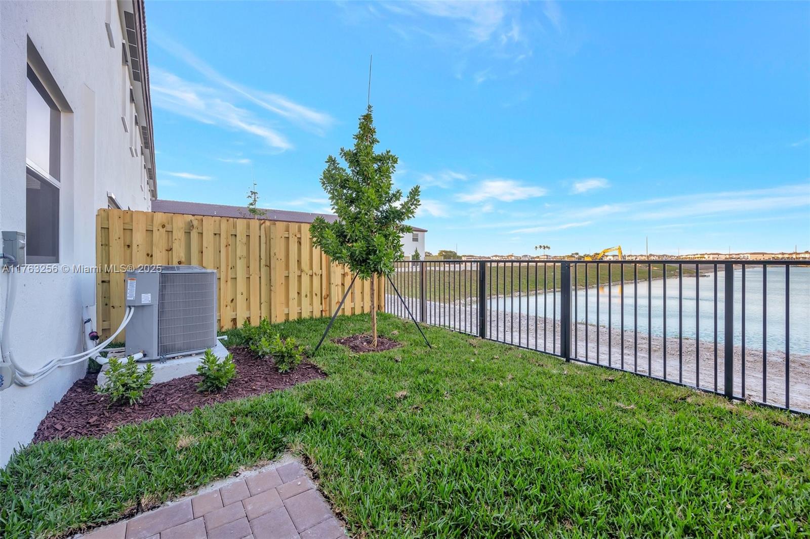 Property Photo 26