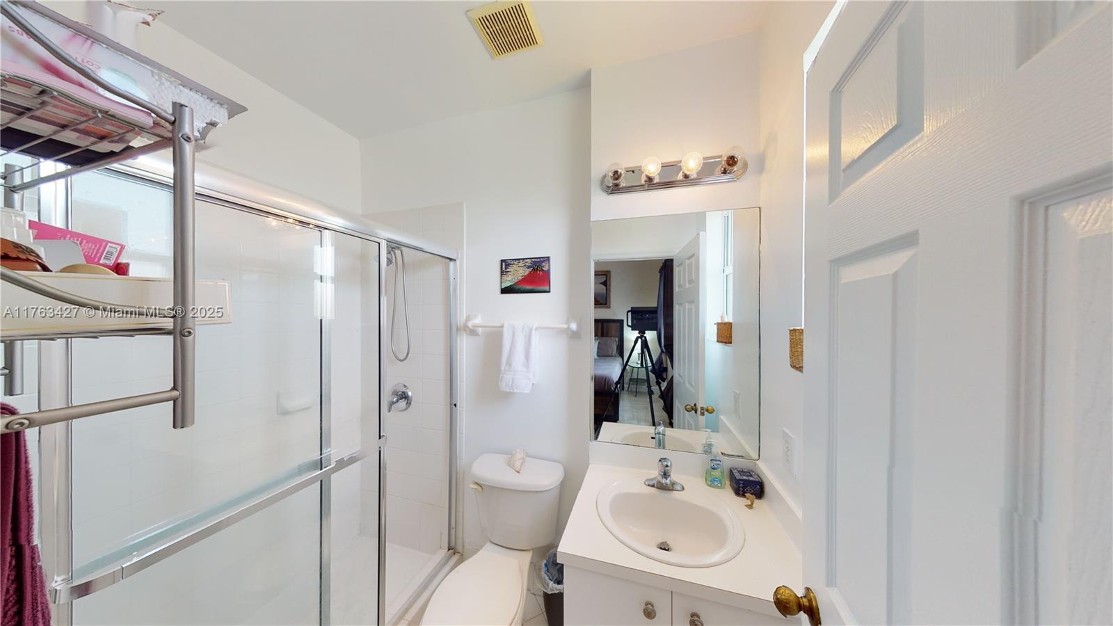 3350 Ne 13th Cir Dr 105-21 Property Photo 25