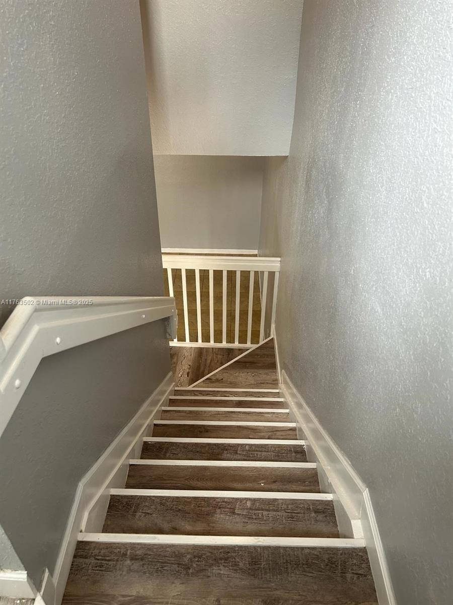 2521 Se 15th Pl 196 Property Photo 11