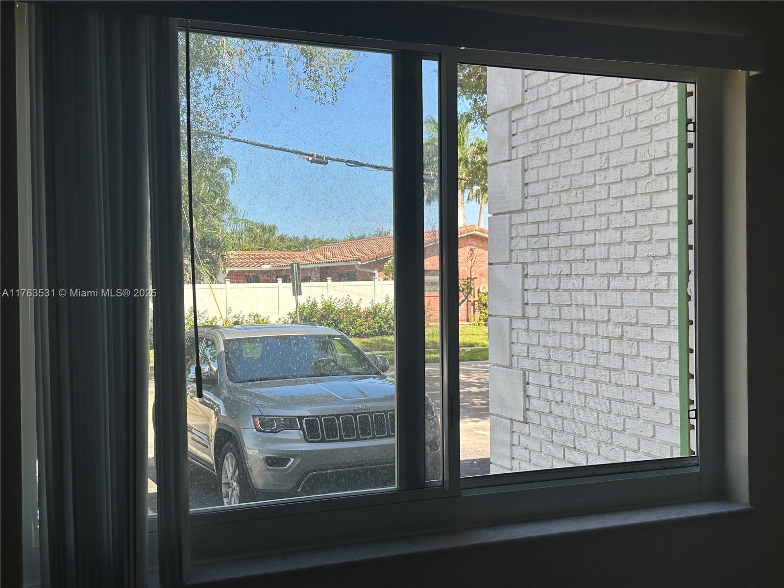 1851 Ne 62nd St 504 Property Photo 8