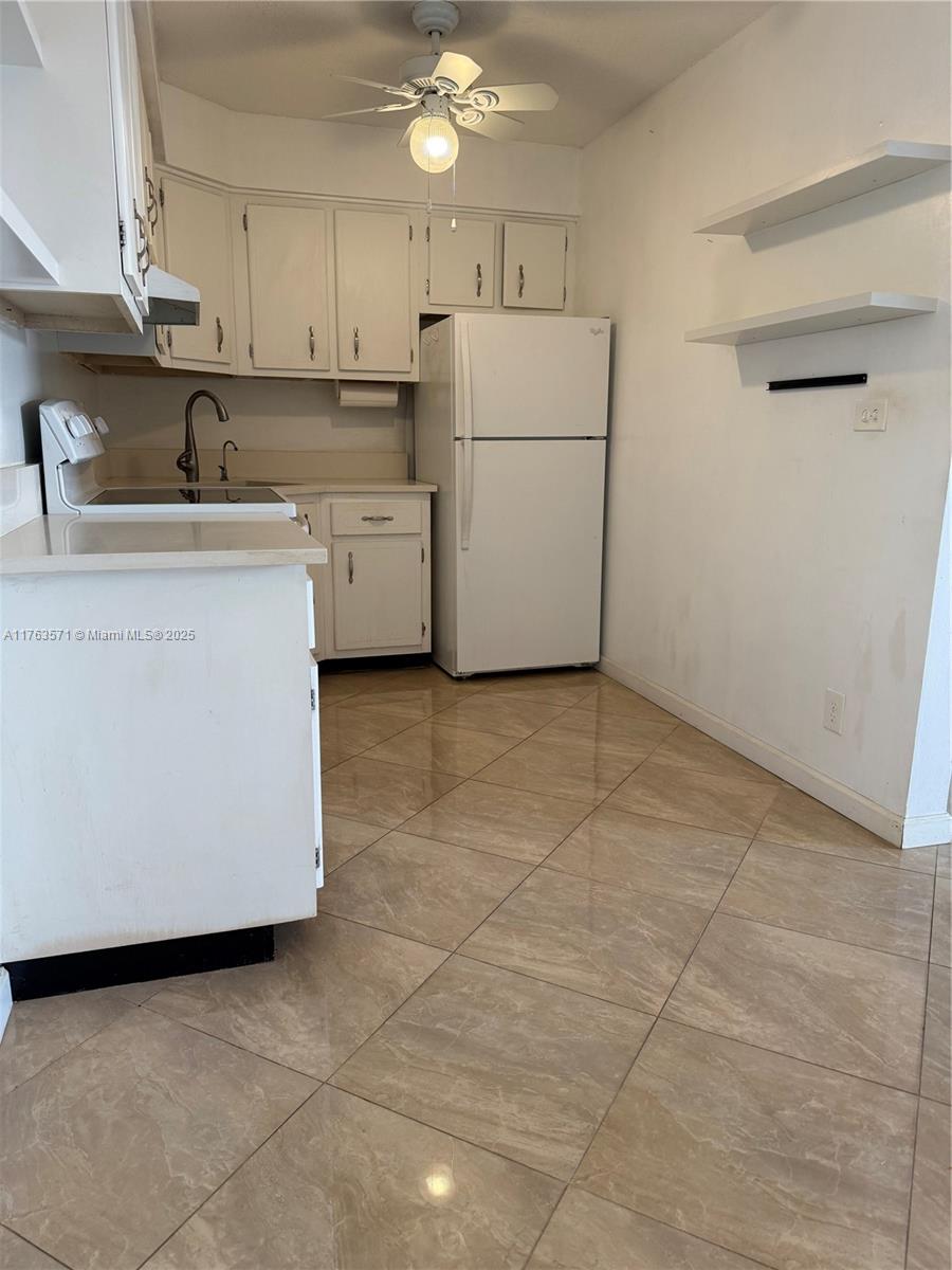 228 Hibiscus Ave 235 Property Photo 28