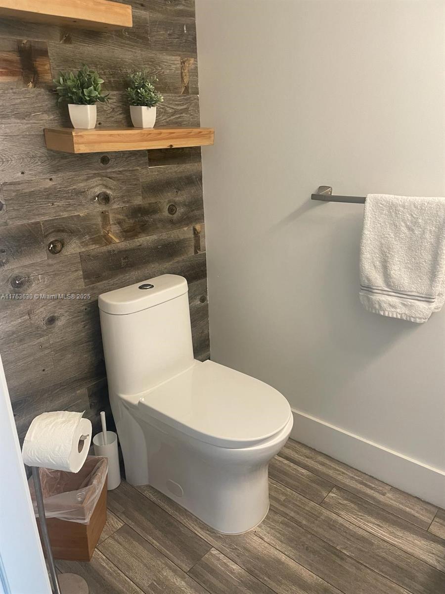 41 Se 5th St 2212 Property Photo 6