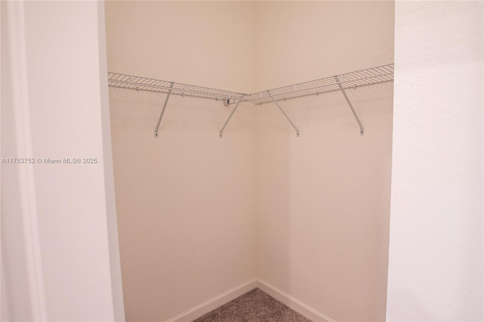 1336 Se 26th Ter Property Photo 27